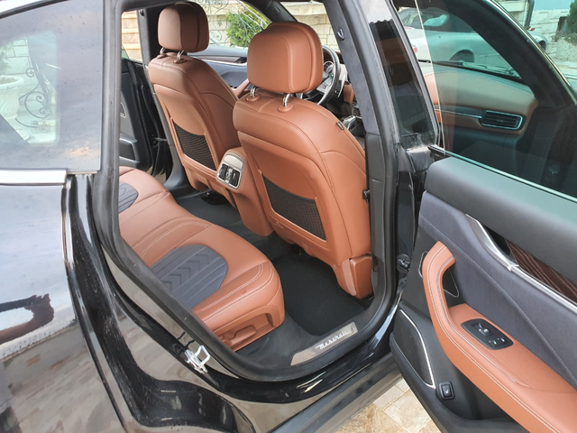 Maserati Levante S Q4 GranSport  ГАРАНЦИЯ - автомобили, коли, обяви за нови и употребявани 9