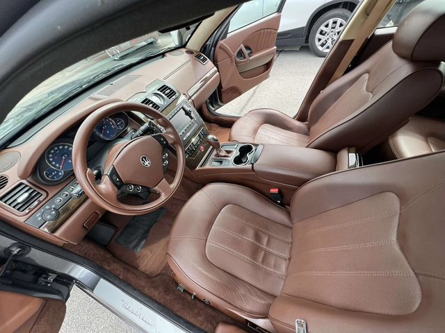 Maserati Quattroporte S 4.7 - автомобили, коли, обяви за нови и употребявани 12