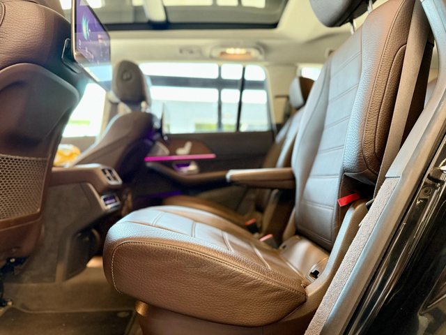 Maybach S580 TwoTone* TV* Масаж* Обдухване* ЛИЗИНГ* - автомобили, коли, обяви за нови и употребявани 11