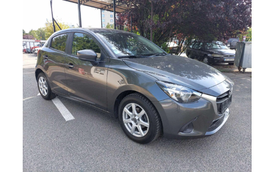 mazda-2 - 1
