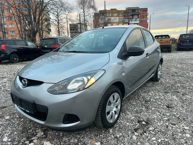Mazda 2 1.3I 75KC - автомобили, коли, обяви за нови и употребявани 0