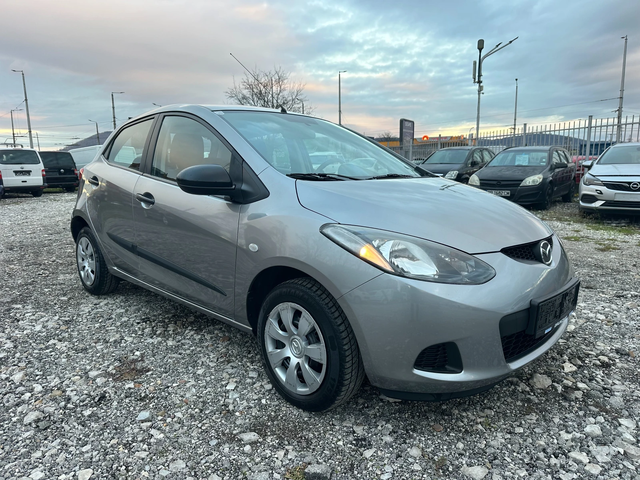 Mazda 2 1.3I 75KC - автомобили, коли, обяви за нови и употребявани 6
