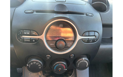 Mazda 2 1.3GAZ EURO 4 - автомобили, коли, обяви за нови и употребявани 12