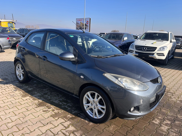 Mazda 2 1.3GAZ EURO 4 - автомобили, коли, обяви за нови и употребявани 3