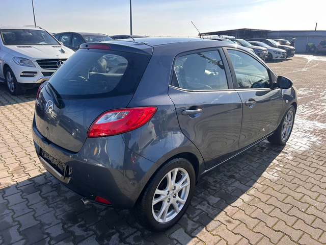 Mazda 2 1.3GAZ EURO 4 - автомобили, коли, обяви за нови и употребявани 5