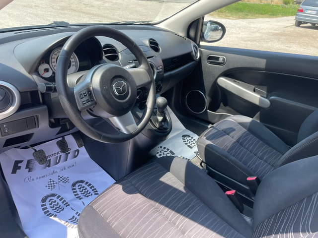 Mazda 2 1.4HDI-ITALIA - автомобили, коли, обяви за нови и употребявани 10