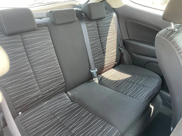 Mazda 2 1.4HDI-ITALIA - автомобили, коли, обяви за нови и употребявани 6