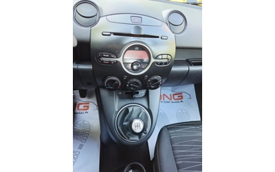 Mazda 2 1, 600TDI EURO5 - автомобили, коли, обяви за нови и употребявани 11