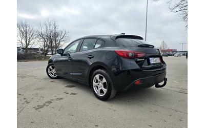 Mazda 3 1.5 SkyActiv-G (100 кс) - автомобили, коли, обяви за нови и употребявани 3