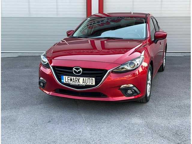Mazda 3 1.5D - автомобили, коли, обяви за нови и употребявани 2