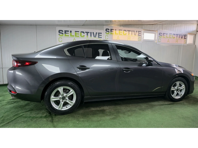 Mazda 3 2.5L SKYACTIV-G - автомобили, коли, обяви за нови и употребявани 8