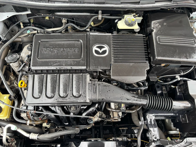 Mazda 3 1, 400 EURO4 - автомобили, коли, обяви за нови и употребявани 9