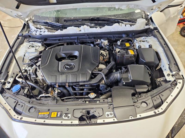 Mazda 3 2.5L 4 ALL WHEEL DRIVE - автомобили, коли, обяви за нови и употребявани 11