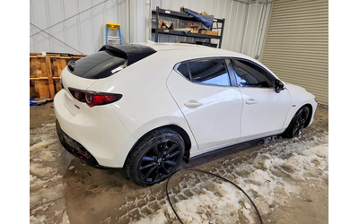 mazda-3-2-5l-4-all-wheel-drive - 3