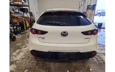 Mazda 3 2.5L 4 ALL WHEEL DRIVE - автомобили, коли, обяви за нови и употребявани 6