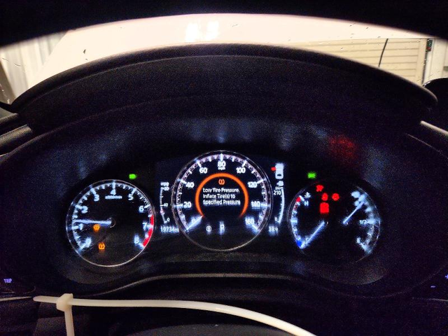 Mazda 3 2.5L 4 ALL WHEEL DRIVE - автомобили, коли, обяви за нови и употребявани 9