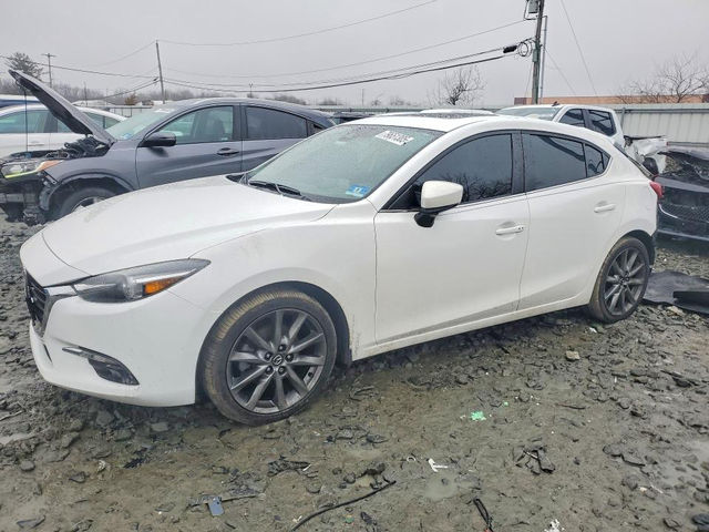 Mazda 3 2.5L 4 Front Wheel Drive - автомобили, коли, обяви за нови и употребявани 0