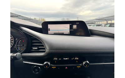 Mazda 3 2.0i-AWD-HEADUP-DISTRONIC-BOSE-360cam-ПОДГРЕВ-FULL - автомобили, коли, обяви за нови и употребявани 10