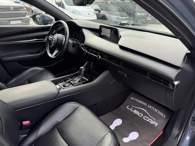 Mazda 3 2.0i-AWD-HEADUP-DISTRONIC-BOSE-360cam-ПОДГРЕВ-FULL - автомобили, коли, обяви за нови и употребявани 16