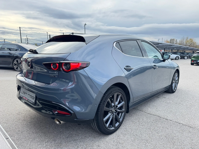 Mazda 3 2.0i-AWD-HEADUP-DISTRONIC-BOSE-360cam-ПОДГРЕВ-FULL - автомобили, коли, обяви за нови и употребявани 4