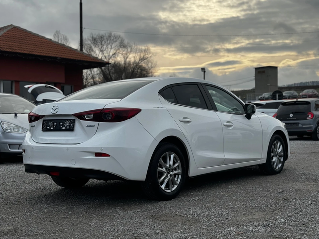 Mazda 3 2.2 SKYACTIV - автомобили, коли, обяви за нови и употребявани 4