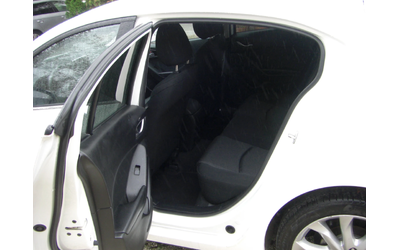 Mazda 3 2.2d NAVI 6ck.EURO 6B - автомобили, коли, обяви за нови и употребявани 12