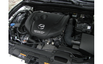 Mazda 3 2.2d NAVI 6ck.EURO 6B - автомобили, коли, обяви за нови и употребявани 16