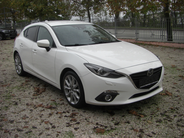 Mazda 3 2.2d NAVI 6ck.EURO 6B - автомобили, коли, обяви за нови и употребявани 6