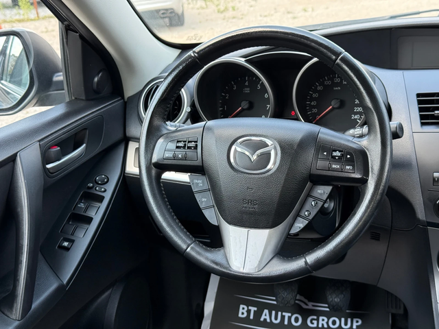 Mazda 3 1.6i * * 142000KM* СЕРВИЗНА ИСТОРИЯ* * КАТО НОВА * - автомобили, коли, обяви за нови и употребявани 10