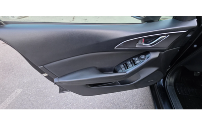 Mazda 3 2.0i 120k.c EURO 6B - автомобили, коли, обяви за нови и употребявани 9