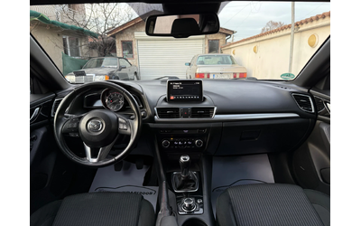 Mazda 3 2.0 SKYACTIVE 89000KM!!! BOSE NAVI KEYLESS XENON - автомобили, коли, обяви за нови и употребявани 9