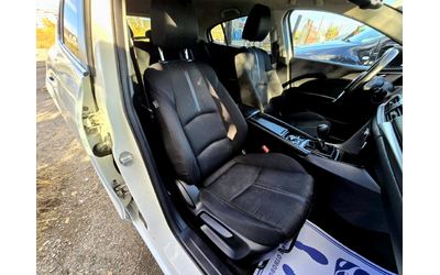 Mazda 3, 2017 г., 146000 км, 120 к.с. - автомобили, коли, обяви за нови и употребявани 11