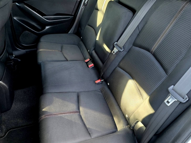 Mazda 3, 2017 г., 146000 км, 120 к.с. - автомобили, коли, обяви за нови и употребявани 15