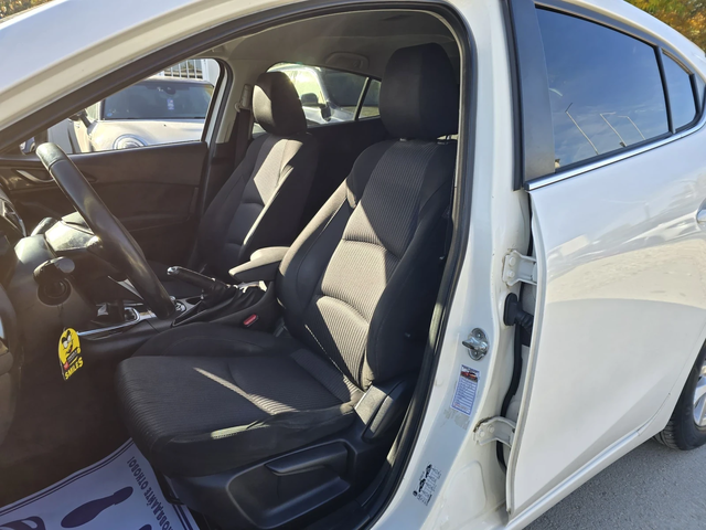 Mazda 3 1.5 SKYACTIV 100к.с Топ състояние - автомобили, коли, обяви за нови и употребявани 8