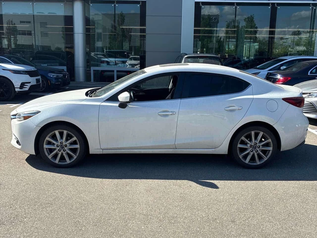 Mazda 3 * GT * CARFAX * 2 КЛЮЧА * KEYLESS * ПОДГРЕВИ - автомобили, коли, обяви за нови и употребявани 1