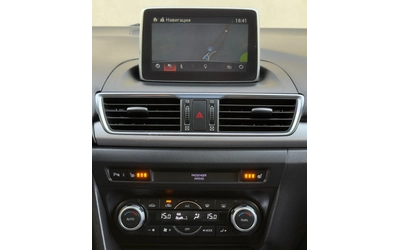 Mazda 3 2.2D KEYLESS GO* EURO 6 - автомобили, коли, обяви за нови и употребявани 12