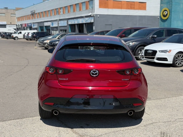 Mazda 3 Sport GX FWD - автомобили, коли, обяви за нови и употребявани 4