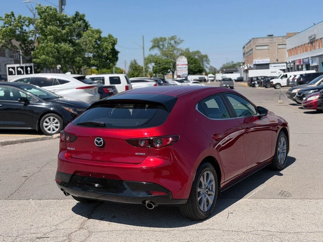 Mazda 3 Sport GX FWD - автомобили, коли, обяви за нови и употребявани 3