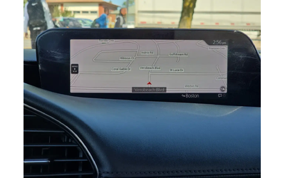 Mazda 3 GT Auto * HUD / BOSE / LEATHER / SUNROOF / DRIVER Front Wheel Drive - автомобили, коли, обяви за нови и употребявани 15