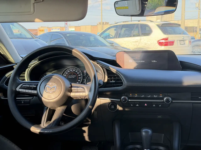 Mazda 3 GX 4dr Front-Wheel Drive Sedan Automatic Front Wheel Drive - автомобили, коли, обяви за нови и употребявани 4