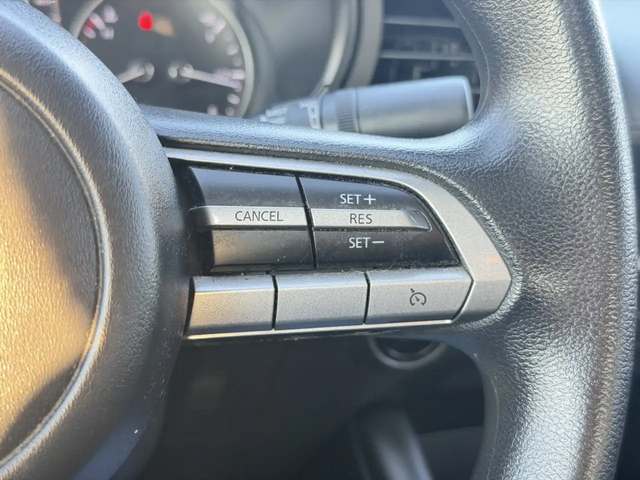Mazda 3 GX 4dr Front-Wheel Drive Sedan Automatic Front Wheel Drive - автомобили, коли, обяви за нови и употребявани 8