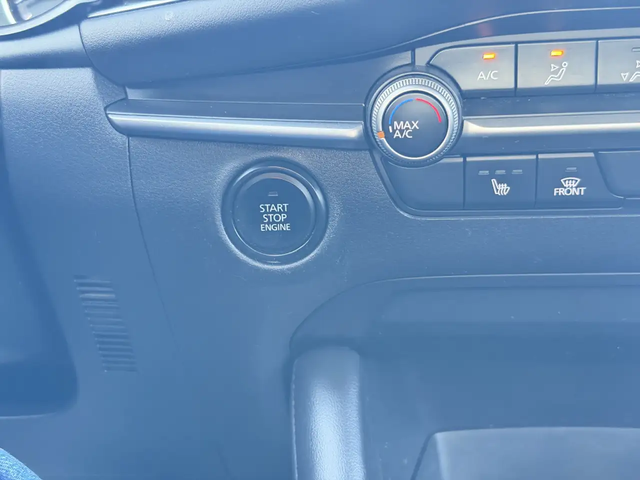 Mazda 3 GX 4dr Front-Wheel Drive Sedan Automatic Front Wheel Drive - автомобили, коли, обяви за нови и употребявани 11