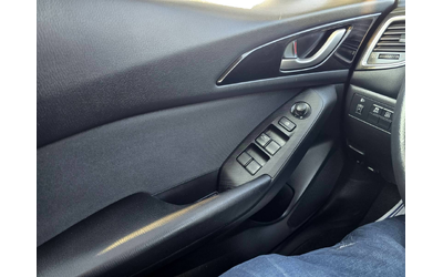 Mazda 3 ТОП СЪСТОЯНИЕ/1.5iSKYACTIV/НАВИГАЦИЯ - автомобили, коли, обяви за нови и употребявани 7
