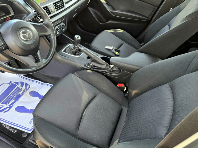 Mazda 3 ТОП СЪСТОЯНИЕ/1.5iSKYACTIV/НАВИГАЦИЯ - автомобили, коли, обяви за нови и употребявани 8