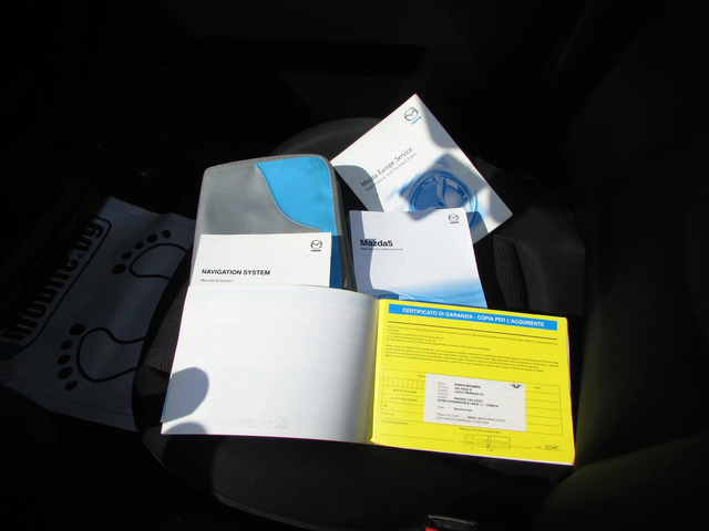 Mazda 5 2.0D EURO4 - автомобили, коли, обяви за нови и употребявани 13