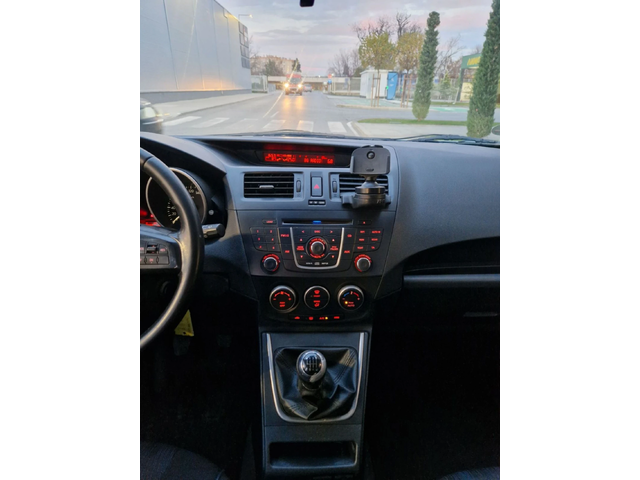 Mazda 5 1.6 дизел / 7 места - автомобили, коли, обяви за нови и употребявани 13