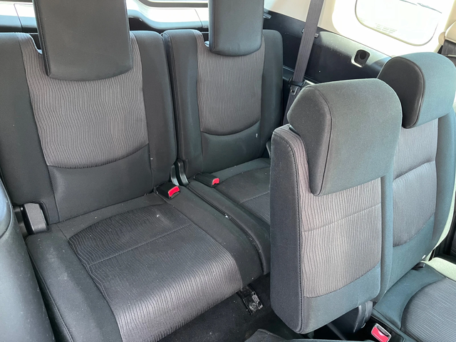 Mazda 5 2.0D 6+ 1 - автомобили, коли, обяви за нови и употребявани 8