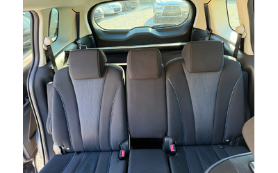 Mazda 5 1.8i 6ck ITALY - автомобили, коли, обяви за нови и употребявани 12