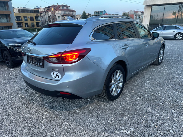 Mazda 6 ШВЕЙЦАРИЯ АВТОМАТИК НАВИГАЦИЯ - автомобили, коли, обяви за нови и употребявани 6