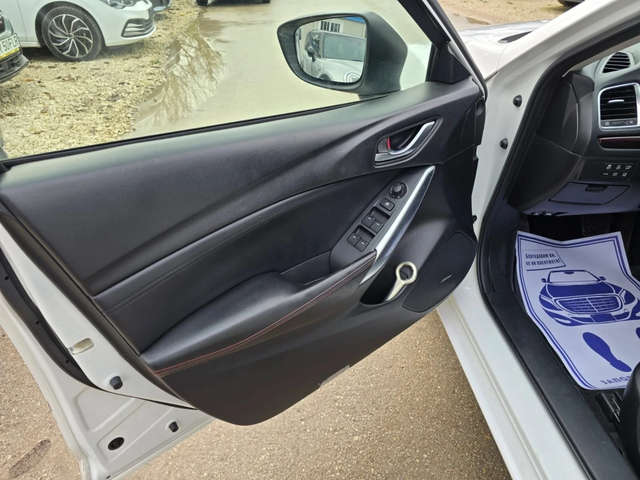 Mazda 6 2.2d 175к.с Проблем в мотора - автомобили, коли, обяви за нови и употребявани 9